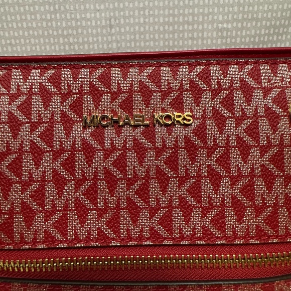 Michael Kors Logo Leather Tote - Picture 2 of 10